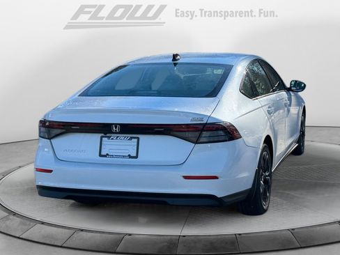 New 2025 Honda Accord SE image 7