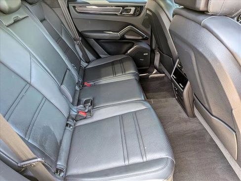 Used 2021 Porsche Cayenne GTS AWD/4WD image 19
