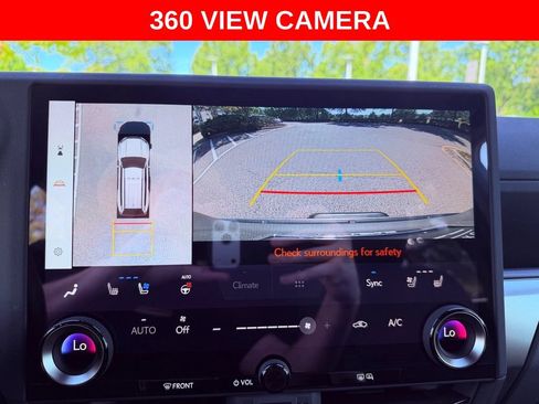 Used 2025 Lexus GX 550 AWD/4WD image 13