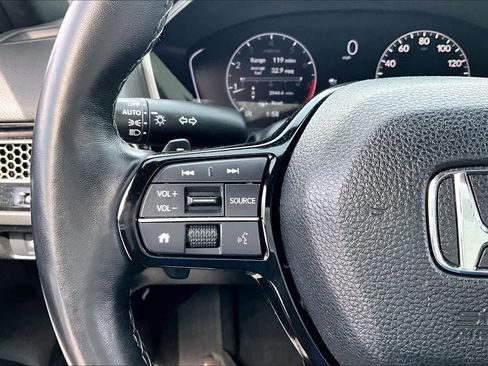 Used 2023 Honda Civic Sport image 21