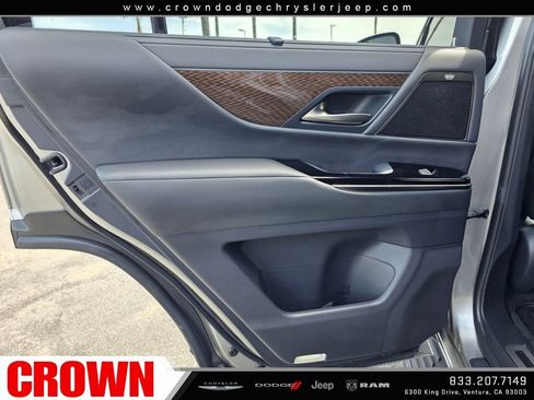 Used 2023 Lexus LX 600 4WD w/ Accessory Package (Z1) image 29