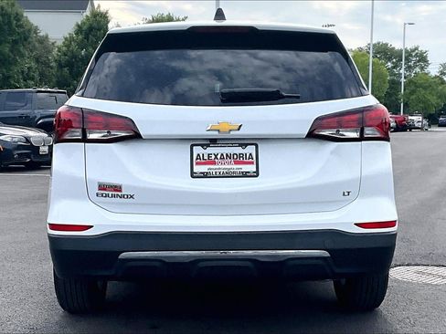 Used 2023 Chevrolet Equinox LT FWD image 4
