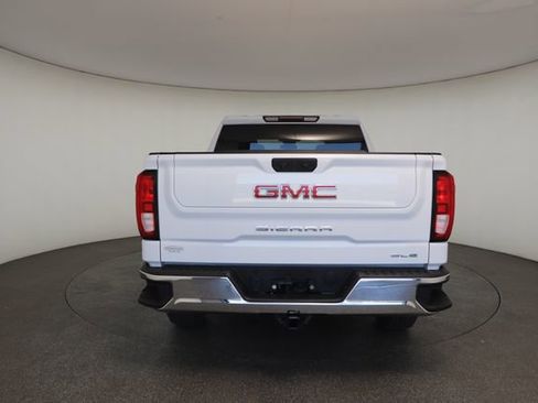 Used 2023 GMC Sierra 1500 SLE AWD/4WD image 17
