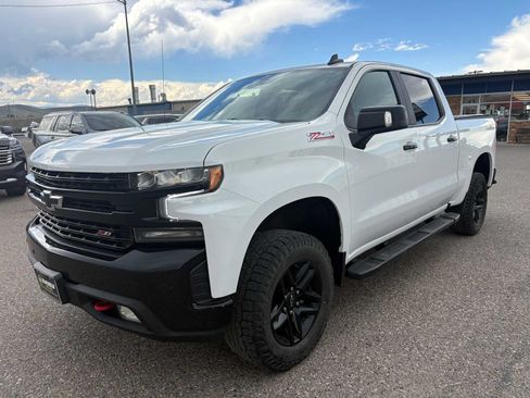 Used 2021 Chevrolet Silverado 1500 LT Trail Boss w/ Convenience Package II AWD/4WD image 7