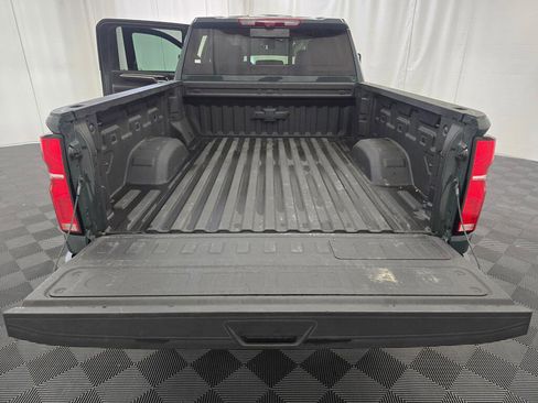 Used 2025 Chevrolet Silverado 3500 LTZ w/ LTZ Convenience Package image 13