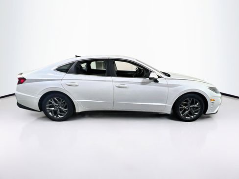 Used 2021 Hyundai Sonata SEL FWD image 4