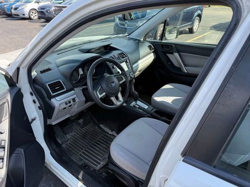 Used 2018 Subaru Forester 2.5i w/ Alloy Wheel Package image 7