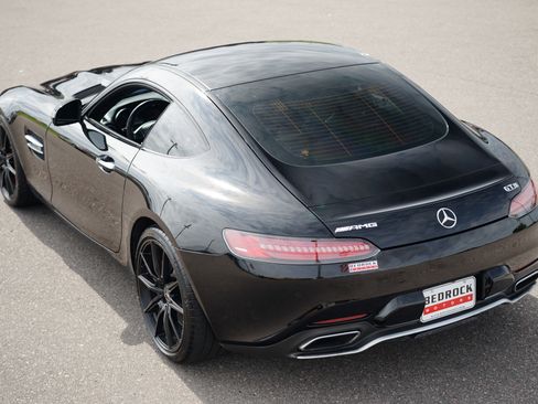 Used 2016 Mercedes-Benz AMG GT S image 5