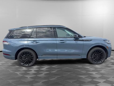 New 2026 Lincoln Aviator Reserve AWD/4WD image 8