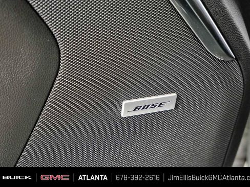Used 2023 GMC Yukon Denali AWD/4WD image 7