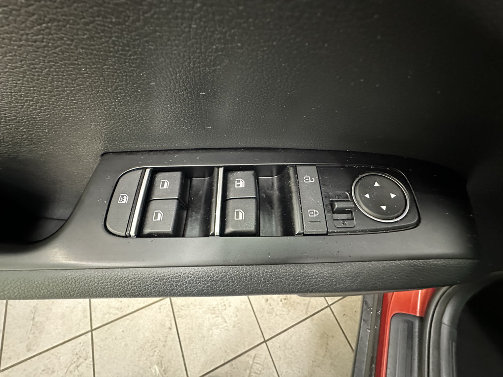 Used 2022 Kia Soul LX FWD image 21