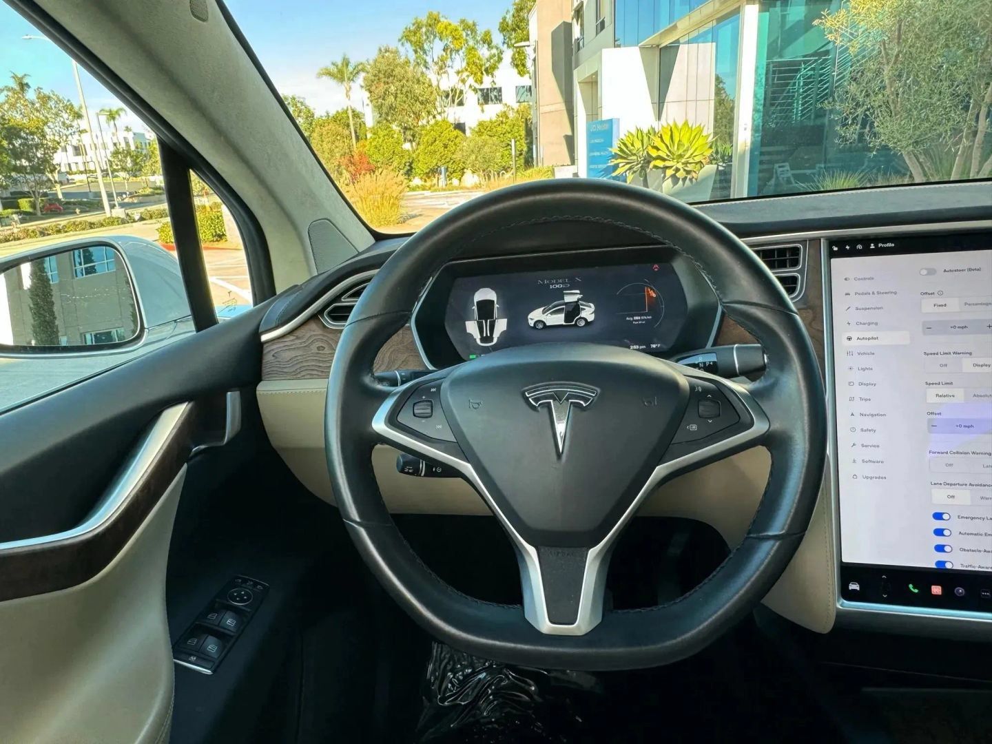 Used 2017 Tesla Model X P100D AWD/4WD image 27