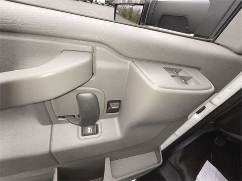 New 2025 GMC Savana 3500 w/ Power Convenience Package image 18