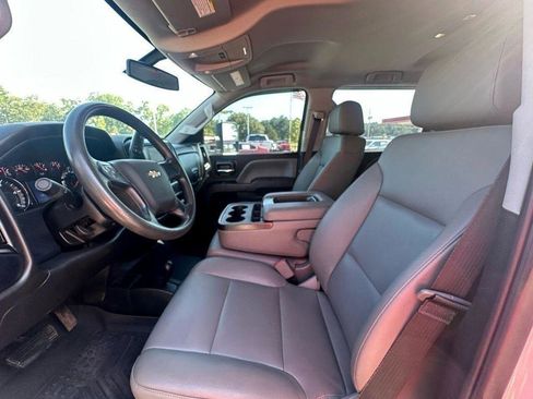 Used 2018 Chevrolet Silverado 3500 W/T w/ WT Convenience Package AWD/4WD image 5