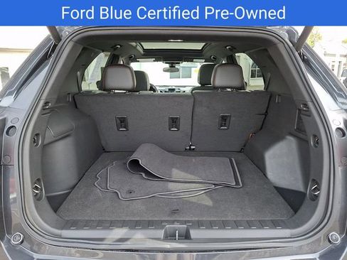 Used 2023 Chevrolet Equinox RS AWD/4WD image 32