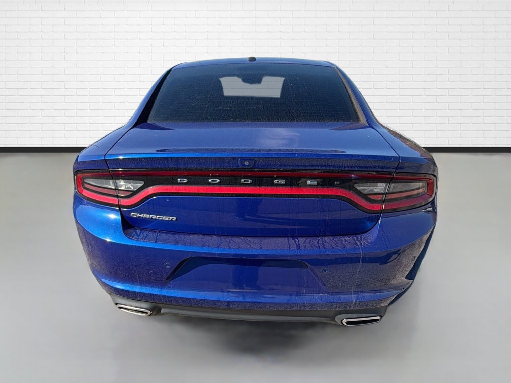 Used 2020 Dodge Charger SXT RWD image 8