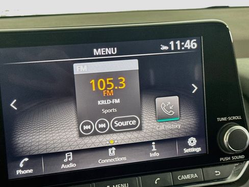Used 2023 Nissan Rogue SV FWD image 21