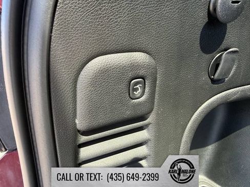 Used 2021 Jeep Grand Cherokee Laredo X AWD/4WD image 32