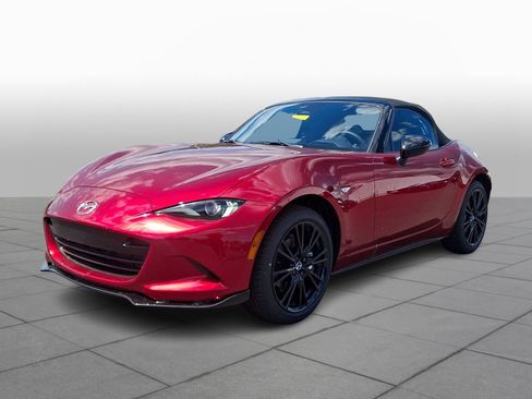 New 2026 MAZDA MX-5 Miata Club w/ Weather Package RWD image 4