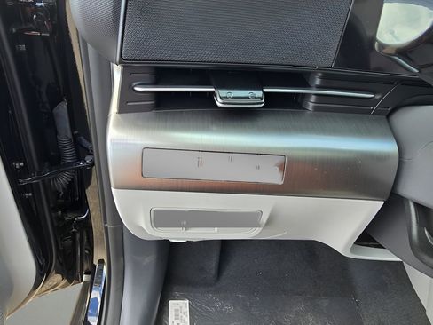 New 2026 Hyundai Kona SE image 18