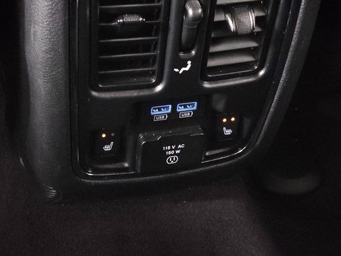Used 2017 Jeep Grand Cherokee Limited AWD/4WD image 20