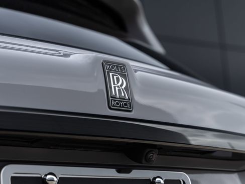 New 2026 Rolls-Royce Cullinan Black Badge image 15