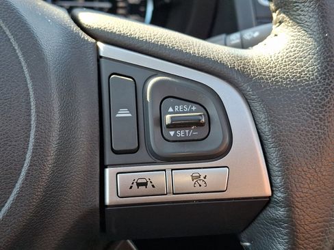 Used 2018 Subaru Forester 2.5i Touring w/ Popular Package #3B image 22