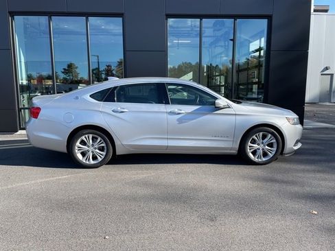 Used 2015 Chevrolet Impala LT image 5