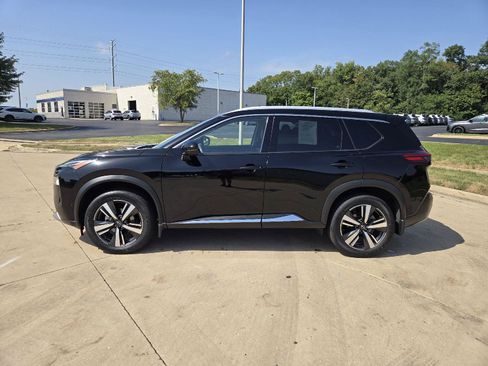 Used 2023 Nissan Rogue Platinum w/ Platinum Premium Package AWD/4WD image 5