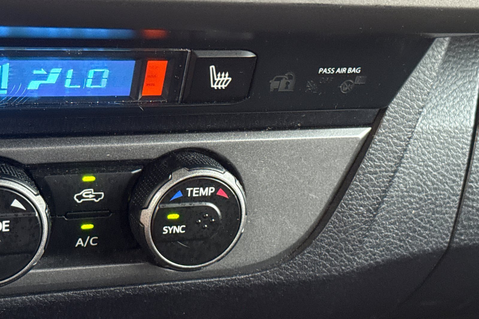 Used 2019 Toyota Tacoma TRD Off-Road AWD/4WD image 28