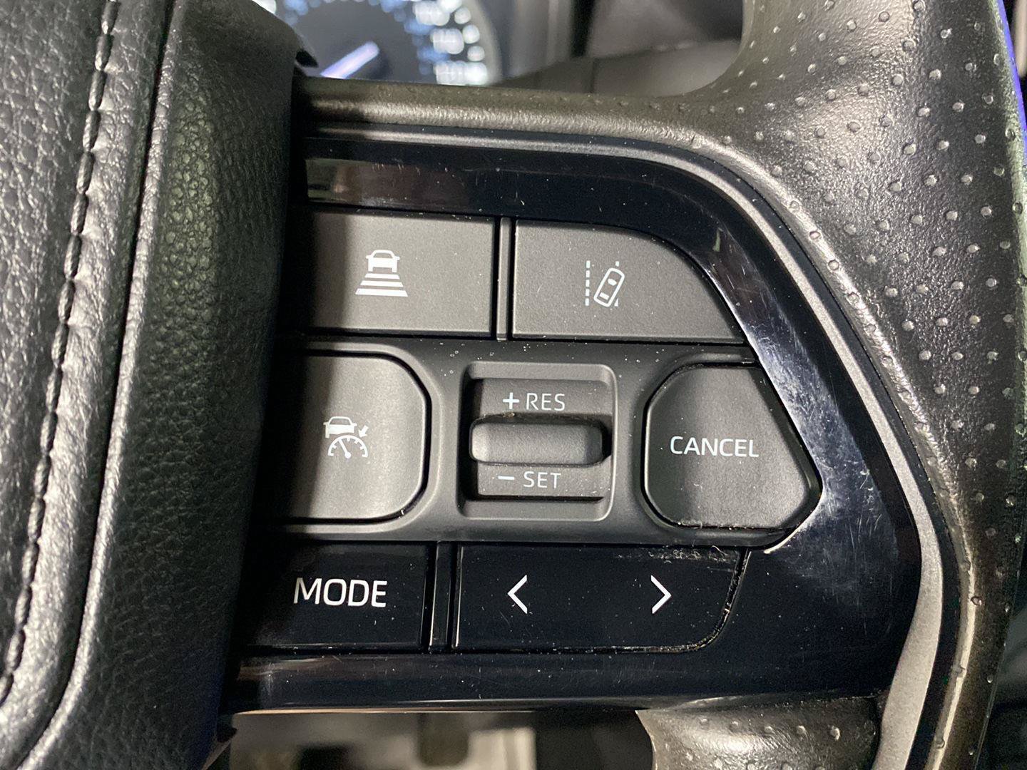 Used 2024 Toyota Tundra SR5 w/ SR5 Convenience Package AWD/4WD image 21