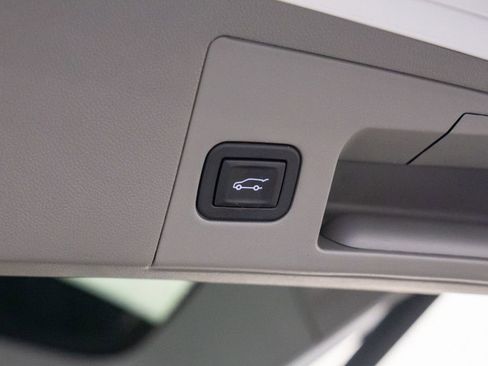 Certified 2024 Cadillac XT5 Premium Luxury image 37