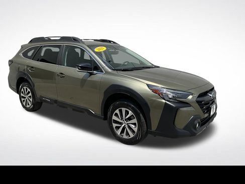 Used 2025 Subaru Outback Premium w/ Popular Package #1A AWD/4WD image 22