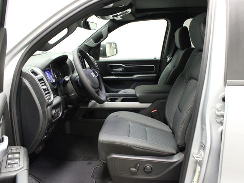 New 2026 RAM 1500 Big Horn AWD/4WD image 19
