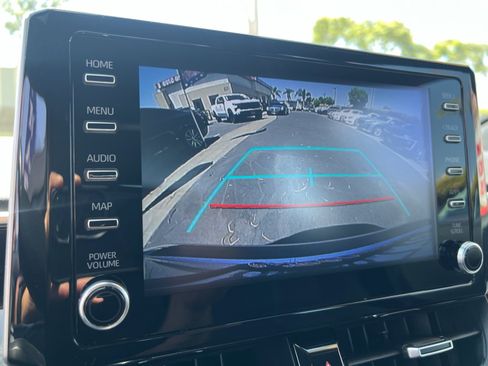 Used 2020 Toyota Corolla SE FWD image 21