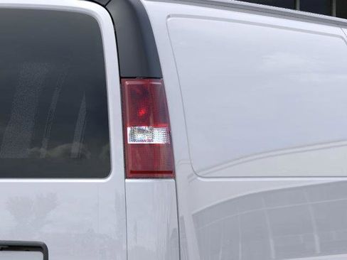 New 2026 GMC Savana 3500 Extended w/ Driver Convenience Package RWD image 11