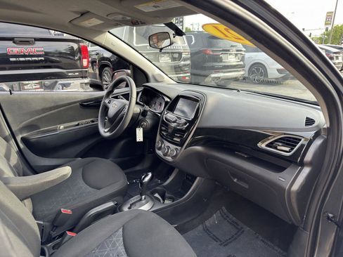 Used 2021 Chevrolet Spark LT FWD image 37