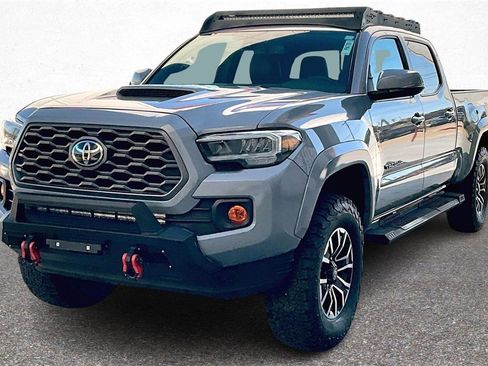 Certified 2021 Toyota Tacoma TRD Sport w/ Technology Package image 4