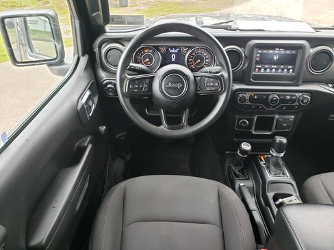 Used 2023 Jeep Wrangler Sport image 14