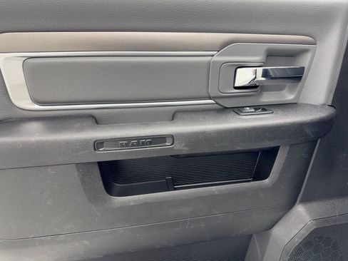 Used 2023 RAM 1500 Classic SLT w/ Electronics Group image 38