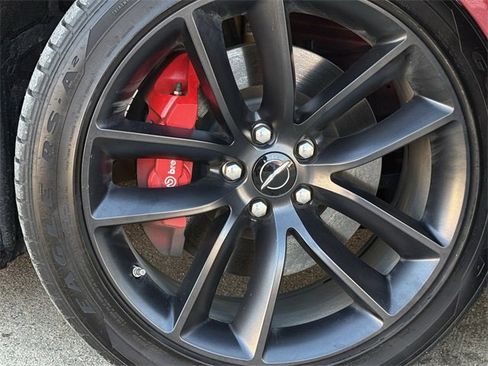 Used 2023 Chrysler 300 C image 9