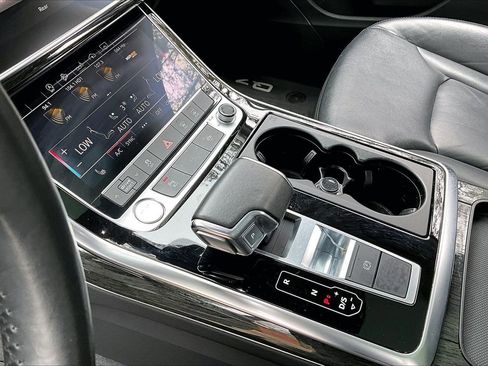 Used 2020 Audi Q7 2.0T Premium w/ Convenience Package image 15