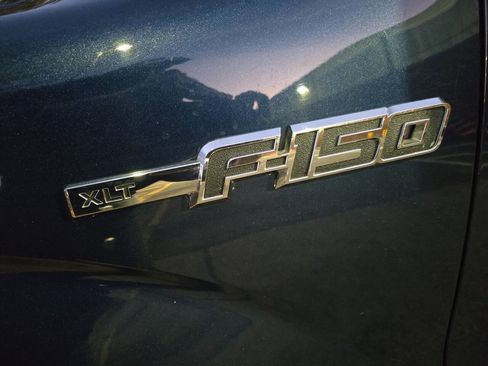 Used 2013 Ford F150 XLT w/ Mid Equipment Group image 10