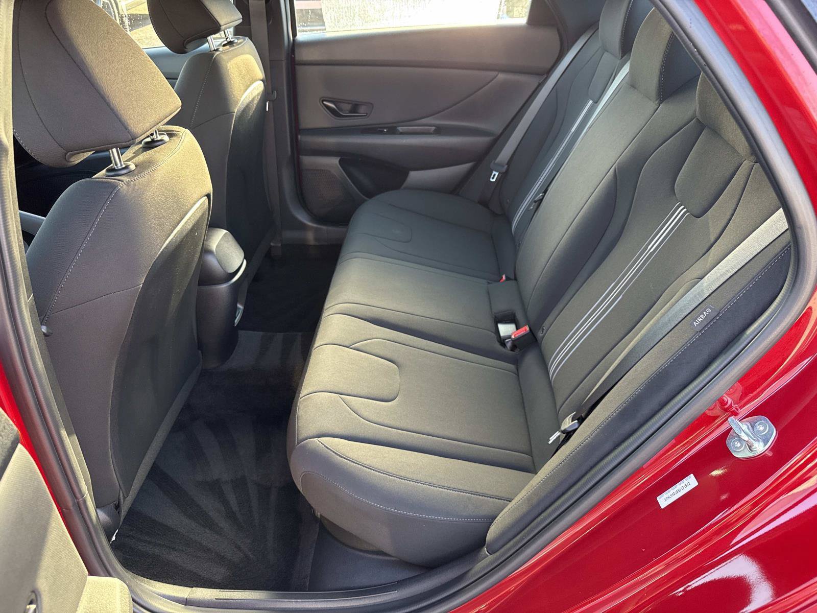 Certified 2025 Hyundai Elantra SEL FWD image 23