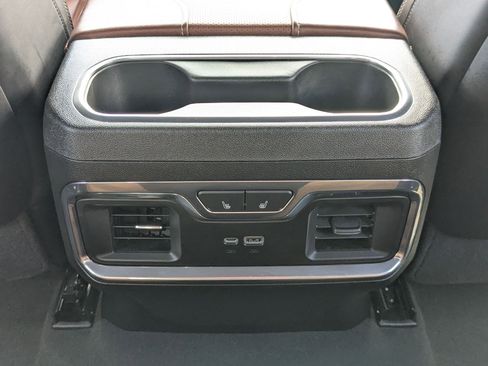 Certified 2024 GMC Sierra 3500 Denali Ultimate image 28