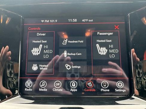 Used 2023 Dodge Durango GT image 24