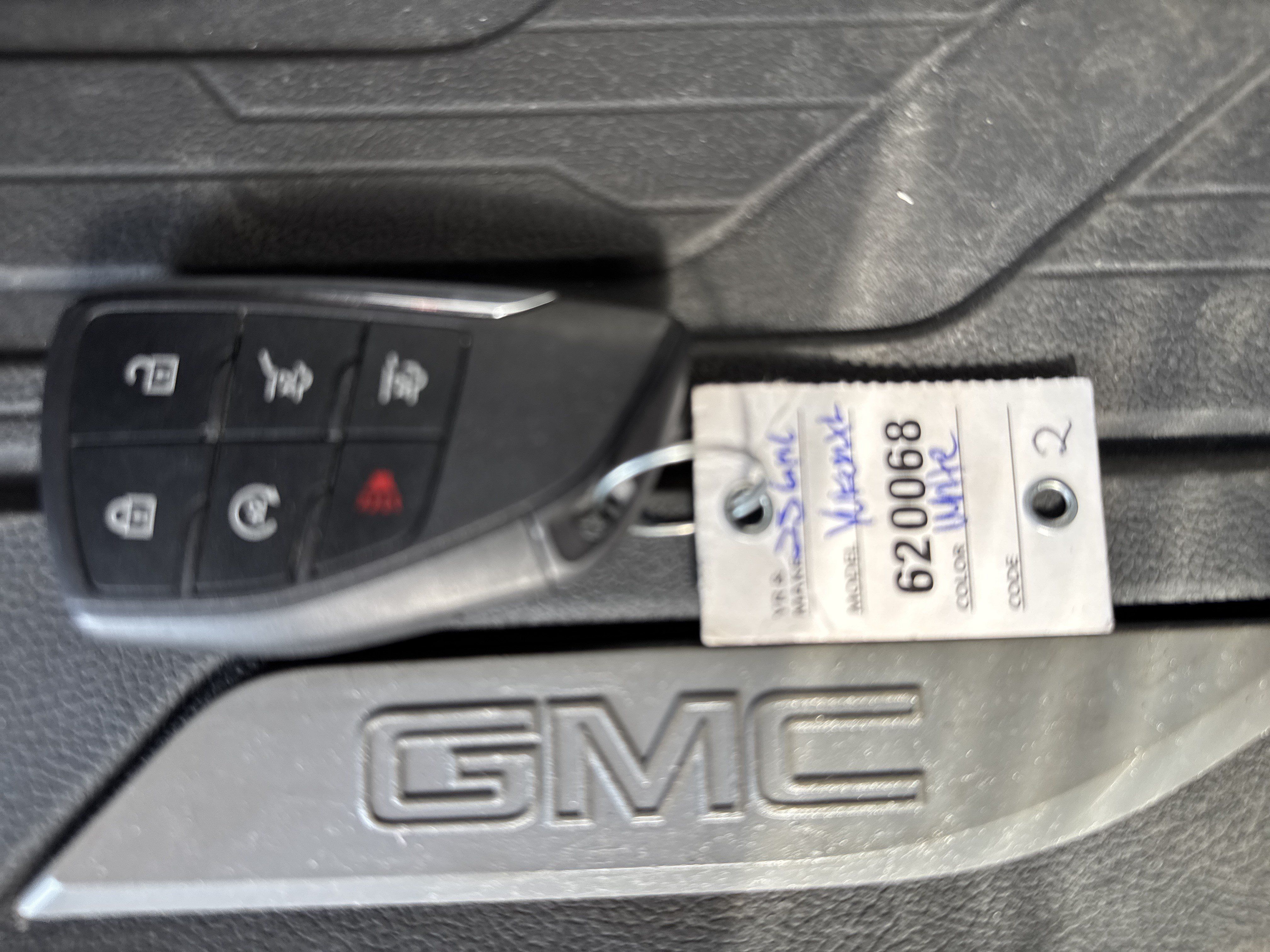 Used 2023 GMC Yukon XL Denali Ultimate AWD/4WD image 23