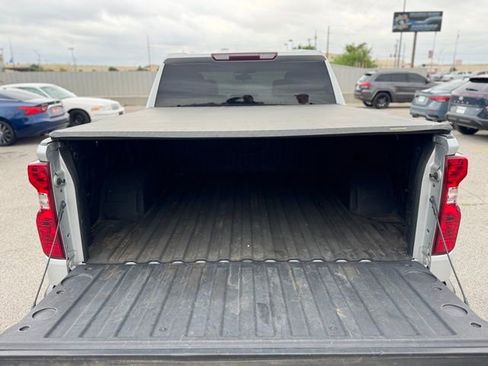 Used 2019 Chevrolet Silverado 1500 LT w/ Texas Edition image 7