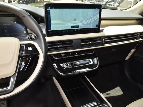 New 2026 Lincoln Corsair Premiere FWD image 26