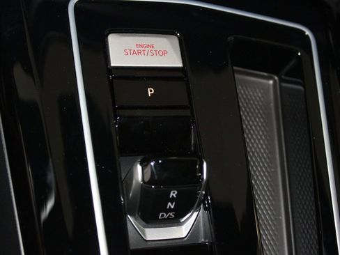 New 2025 Volkswagen GTI SE image 19